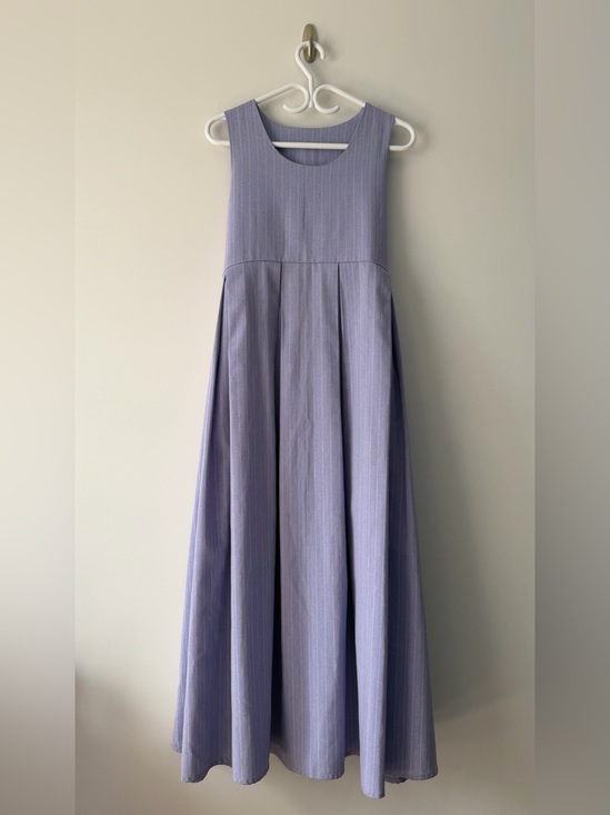 Dresses & Skirts - Purple Pleated Sleeveless Maxi Dress